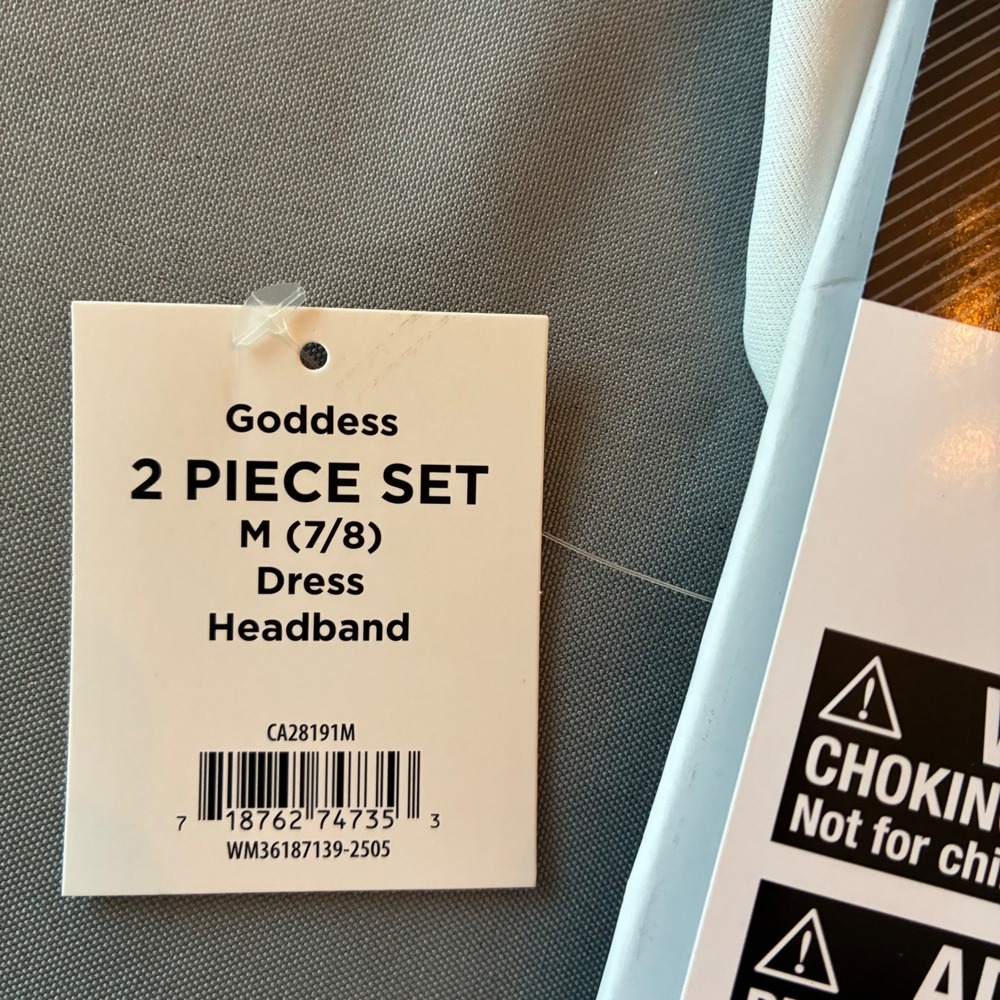 Way to Celebrate Girls Goddess Costume Dress Headband Set White Gold M 7/8 - Picture 6 of 7